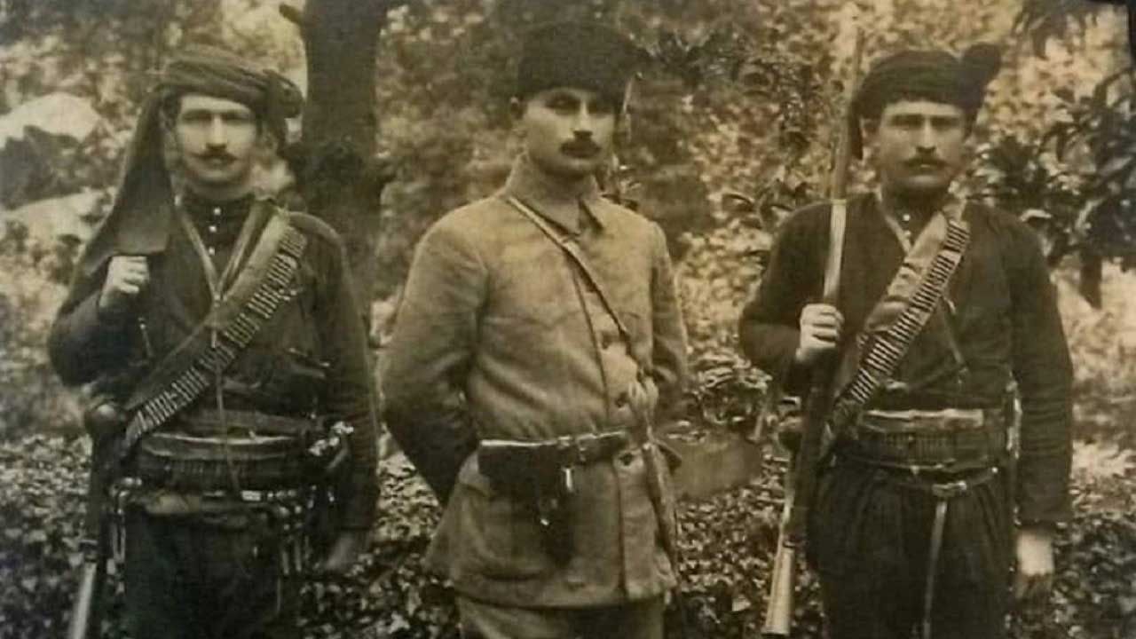 Topal Osman Ağa ve Kara Zıpkalılar