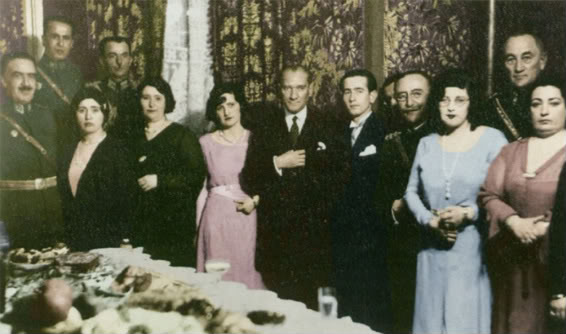 Cumhuryiet Balosu - 1929 Ankara Palas
