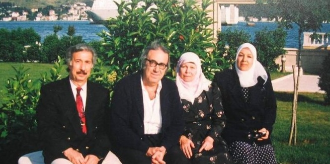 Şehzade Dündar (sağda) ve Harun Efendiler 1980ler