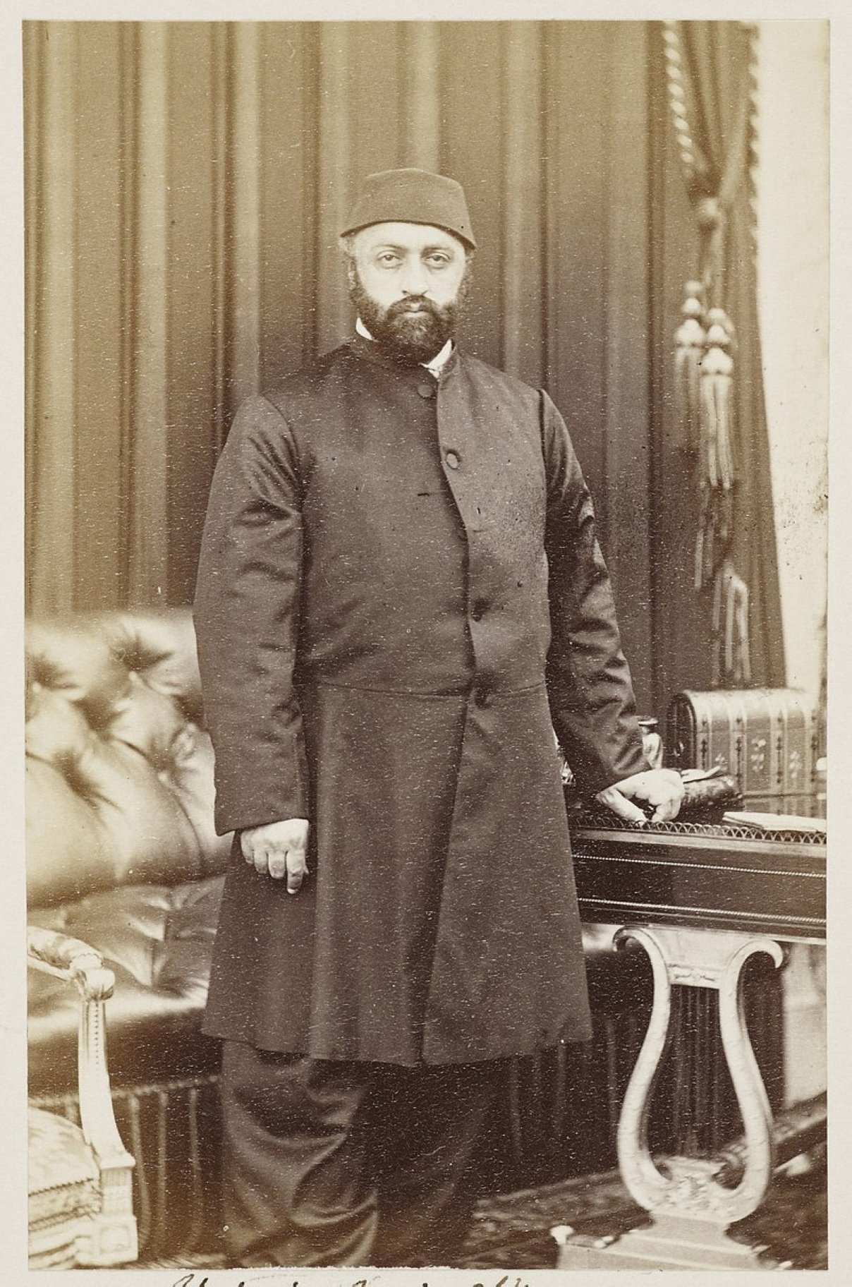 A photo of Sultan Abdülaziz.