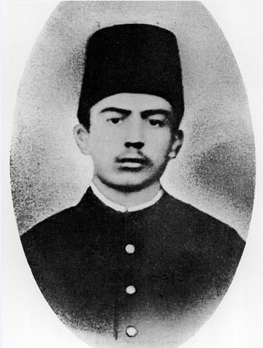 Akif, baytar mektebi talebesi